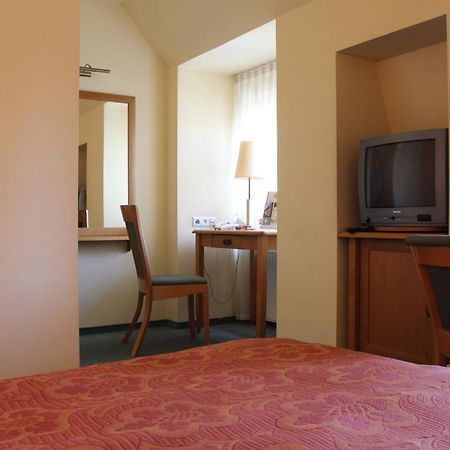 Hotel Zajazd Kultury, Dawniej Pocztowy Zielona Góra Dış mekan fotoğraf