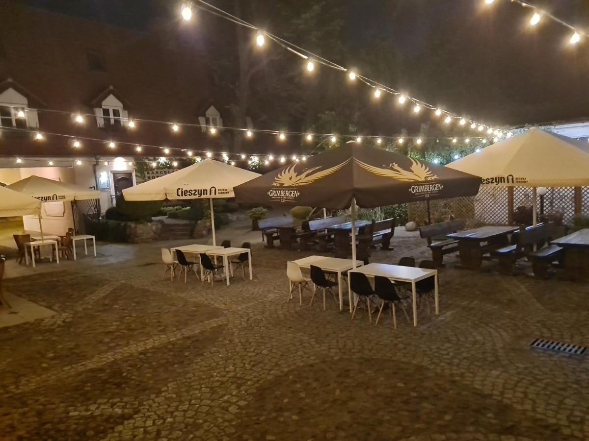 Hotel Zajazd Kultury, Dawniej Pocztowy Zielona Góra Dış mekan fotoğraf
