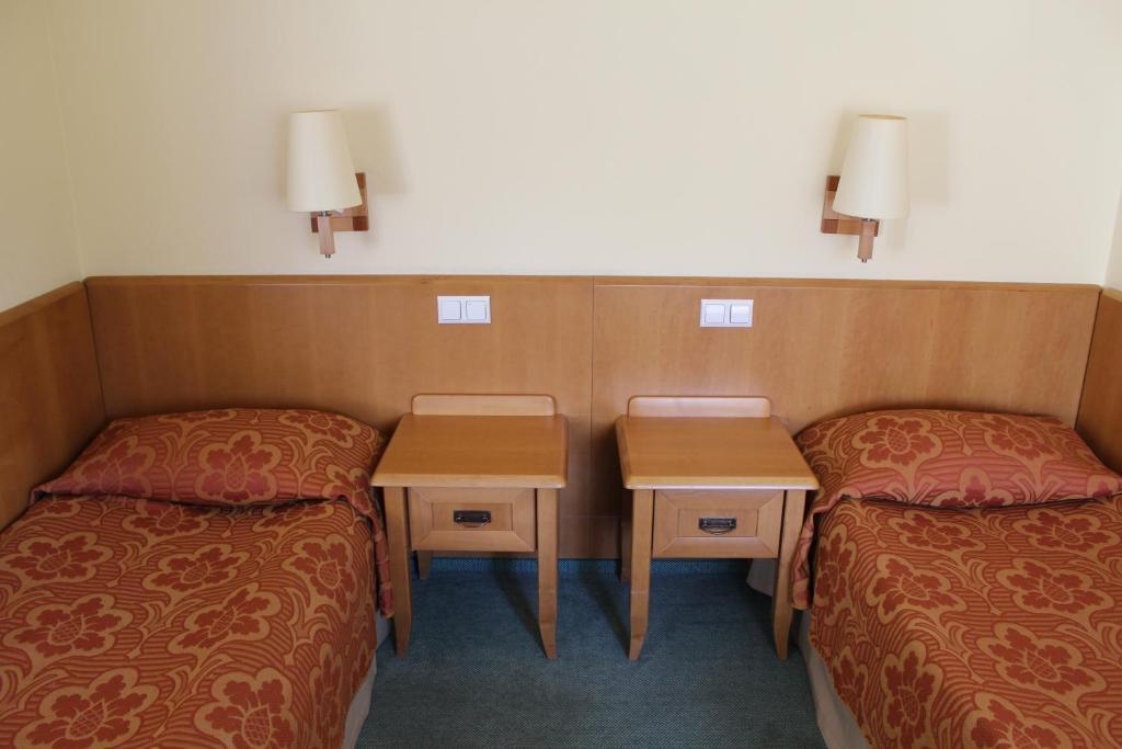 Hotel Zajazd Kultury, Dawniej Pocztowy Zielona Góra Dış mekan fotoğraf